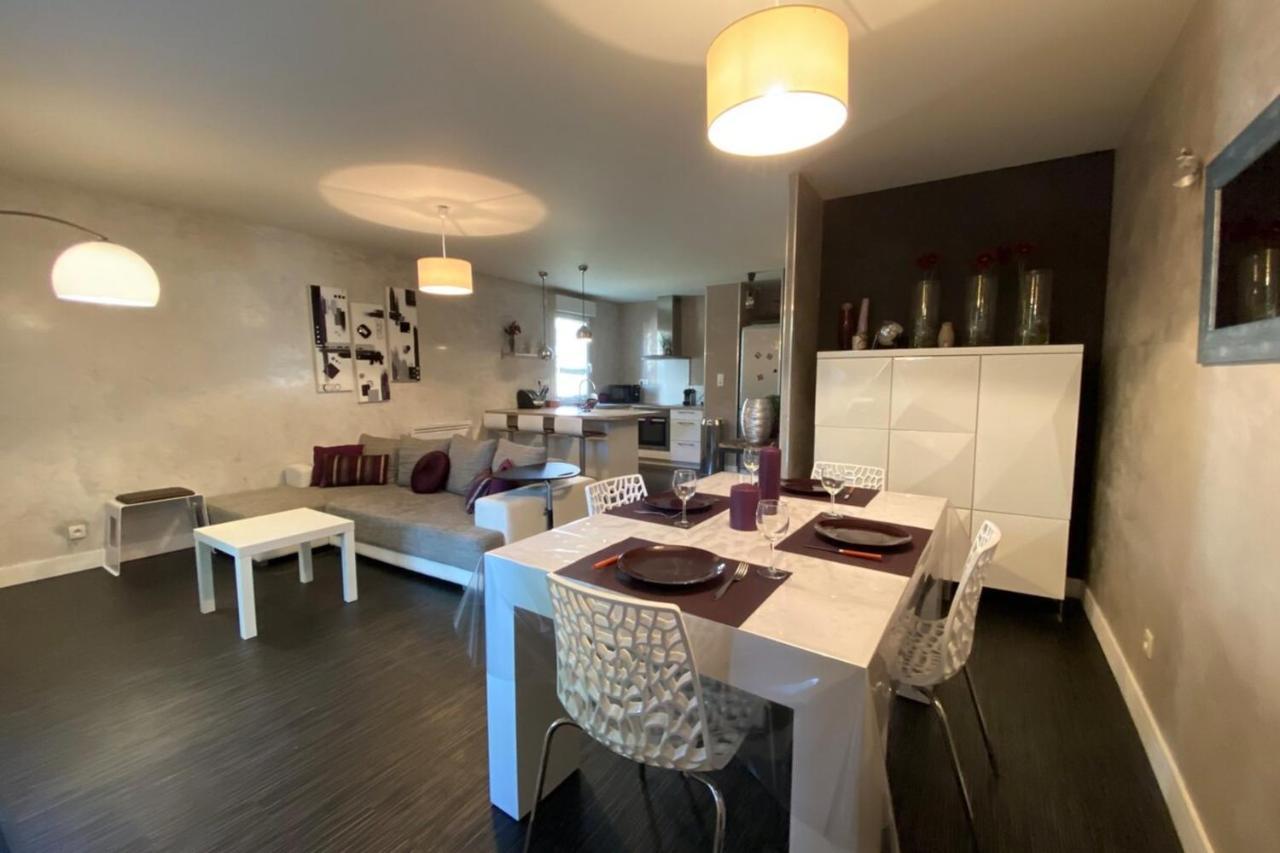 Bel Appartement Proche Tours Centre Bretonneau La Riche Bagian luar foto