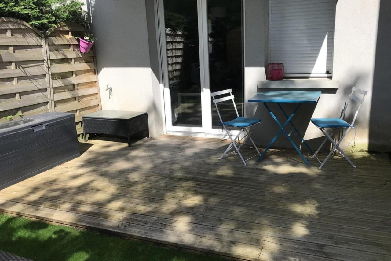 Bel Appartement Proche Tours Centre Bretonneau La Riche Bagian luar foto