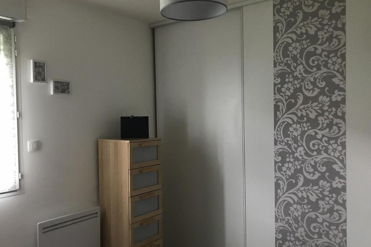 Bel Appartement Proche Tours Centre Bretonneau La Riche Bagian luar foto