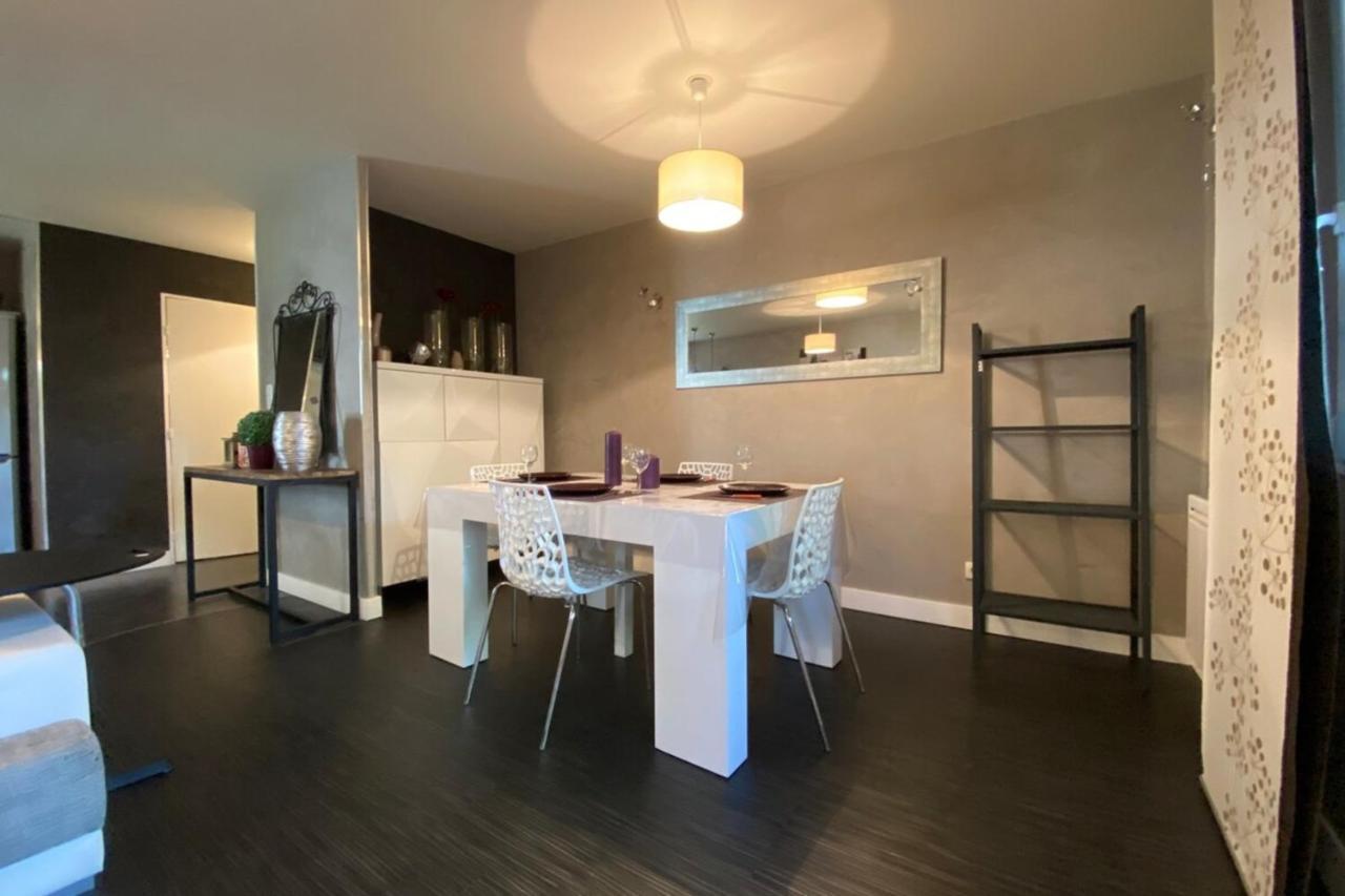 Bel Appartement Proche Tours Centre Bretonneau La Riche Bagian luar foto